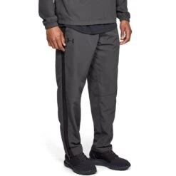 UNDER ARMOUR Men's Sportstyle Woven Pants -Fam By Style 2056298 003 alt2