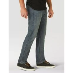 WRANGLER Men's Athletic Fit Jeans -Fam By Style 2076457 401 alt2