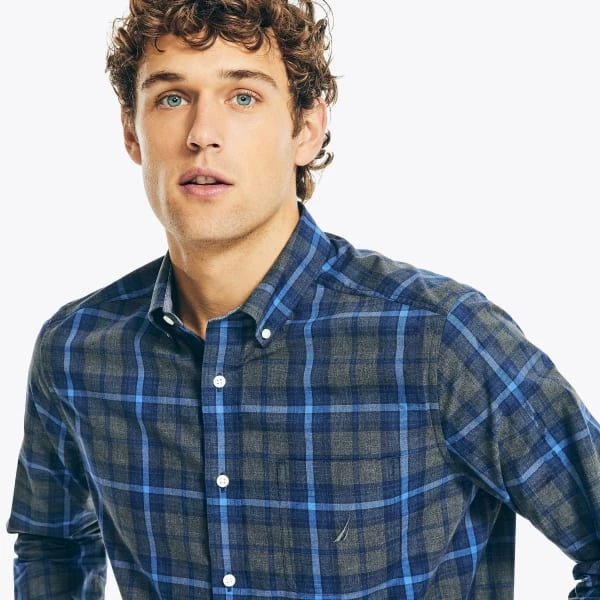 NAUTICA Men's Poplin Button-Down 3 NAUTICA Men's Poplin Button-Down - Image 3