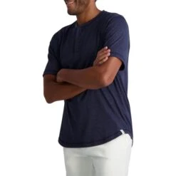 CHAPS Men's Short-Sleeve Henley -Fam By Style 2084237 402 alt2