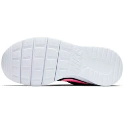 NIKE Girls' Tanjun GS (Grade School) Running Shoe 13 NIKE Girls' Tanjun GS (Grade School) Running Shoe -Fam By Style 2032114 001 alt6