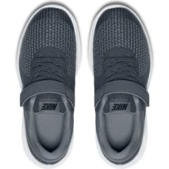 NIKE Boys' Revolution 4 PS(Pre School) Running Shoe 8 NIKE Boys' Revolution 4 PS(Pre School) Running Shoe -Fam By Style 2047896 005 alt3