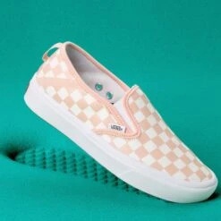 VANS Unisex ComfyCush Slip-On Shoes 7 VANS Unisex ComfyCush Slip-On Shoes -Fam By Style 2058601 606 alt2