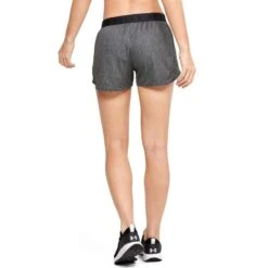 UNDER ARMOUR Women's Play Up 3.0 Twist Shorts 9 UNDER ARMOUR Women's Play Up 3.0 Twist Shorts -Fam By Style 2065322 004 alt3
