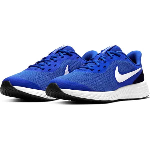 NIKE Boys' Revolution 5 Running Shoe, Wide 5 NIKE Boys' Revolution 5 Running Shoe, Wide - Image 5