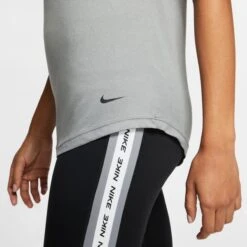 NIKE Women's Victory Dri-FIT Training Tank Top -Fam By Style 2068178 004 alt5