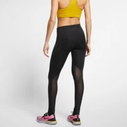 NIKE Women's Fast Tight -Fam By Style 2068298 001 alt3