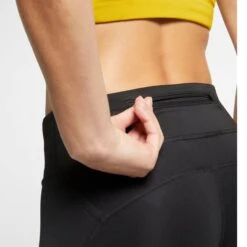 NIKE Women's Fast Tight -Fam By Style 2068298 001 alt5