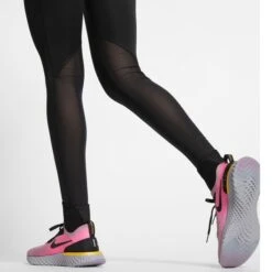 NIKE Women's Fast Tight -Fam By Style 2068298 001 alt6
