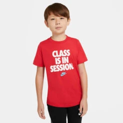 NIKE Boys' Class Is In Session Graphic Short Sleeve Tee -Fam By Style 2070657 601 alt2