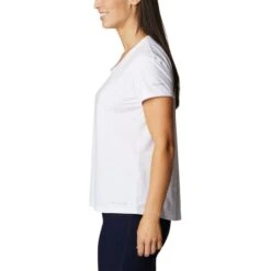 COLUMBIA Women's Sun Trek Short Sleeve Tee 7 COLUMBIA Women's Sun Trek Short Sleeve Tee -Fam By Style 2072965 101 alt2