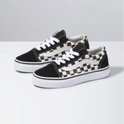 VANS Kids' Primary Check Old Skool Shoes 7 VANS Kids' Primary Check Old Skool Shoes -Fam By Style 2078969 001 alt2