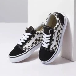 VANS Kids' Primary Check Old Skool Shoes 9 VANS Kids' Primary Check Old Skool Shoes -Fam By Style 2078969 001 alt4