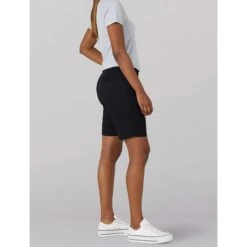 LEE Women's Regular Fit 9" Chino Bermuda -Fam By Style 2079183 001 alt2