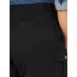 LEE Women's Flex-To-Go Relaxed Fit Cargo Shorts -Fam By Style 2079184 001 alt4