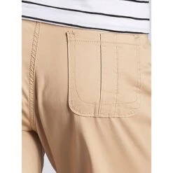 LEE Women's Relaxed Fit Avey Knitwaist Cargo Bermuda Shorts -Fam By Style 2079185 205 alt3