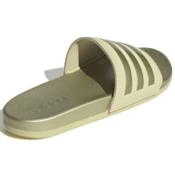 ADIDAS Adilette Comfort Slides -Fam By Style 2081684 108 alt3