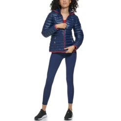 TOMMY HILFIGER Women's Lightweight Hooded Packable Puffer Jacket 8 TOMMY HILFIGER Women's Lightweight Hooded Packable Puffer Jacket -Fam By Style 2083079 402 alt3