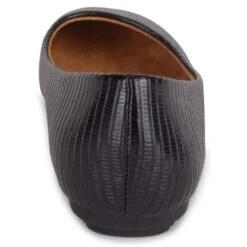 WANTED Women's Margo Croc Flats -Fam By Style 2083657 001 alt3