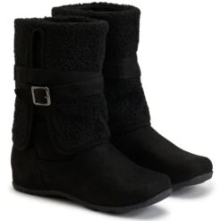 WANTED Women's Squall Boots