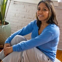 EMS Women's Softspun Long-Sleeve V-Neck 10 EMS Women's Softspun Long-Sleeve V-Neck -Fam By Style 2085509 405 alt4