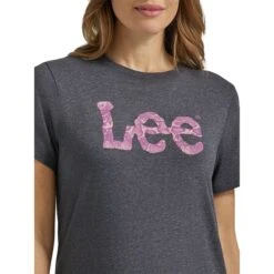 LEE Women's Snakeskin Twitch Short-Sleeve Graphic Tee -Fam By Style 2085626 001 alt2